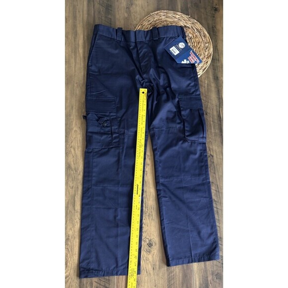 NWT Rothco Women’s E. M. T EMT Pants Navy Cargo Size 10 - Picture 4 of 9